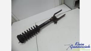 Gebruikte Veerpoot links-voor Mercedes R-Klasse Prijs € 85,00 Margeregeling aangeboden door Klein Gunnewiek Autodemontage & Motorentechniek