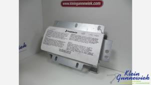 Begagnade Höger airbag (instrumentbräda) Renault Modus Pris € 125,00 Marginaltabell erbjuds av Klein Gunnewiek Autodemontage & Motorentechniek