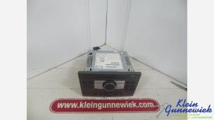 Gebruikte Radio CD Speler Opel Meriva Prijs € 45,00 Margeregeling aangeboden door Klein Gunnewiek Autodemontage & Motorentechniek