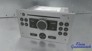 Gebruikte Radio CD Speler Opel Meriva Prijs € 65,00 Margeregeling aangeboden door Klein Gunnewiek Autodemontage & Motorentechniek