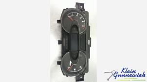Begagnade Instrumentpanel Opel Vivaro Pris € 135,00 Marginaltabell erbjuds av Klein Gunnewiek Autodemontage & Motorentechniek