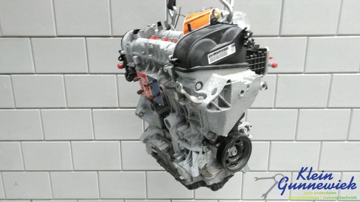 Engine Volkswagen E-Golf - 04E100033B CHPA