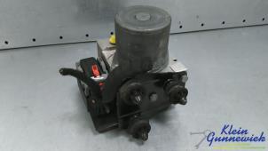 Begagnade ABS-pump Audi A4 Pris € 107,00 Marginaltabell erbjuds av Klein Gunnewiek Autodemontage & Motorentechniek
