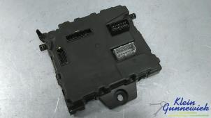 Begagnade Dator , karosskontroll (BCM) Renault Kangoo Pris € 50,00 Marginaltabell erbjuds av Klein Gunnewiek Autodemontage & Motorentechniek