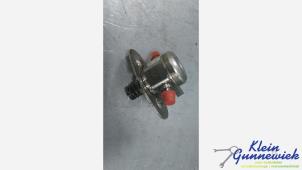 Begagnade Mekanisk bränslepump BMW 2-Serie Pris € 195,00 Marginaltabell erbjuds av Klein Gunnewiek Autodemontage & Motorentechniek