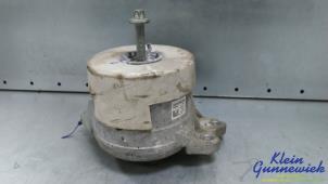 Begagnade Motorfäste Mercedes C-Klasse Pris € 35,00 Marginaltabell erbjuds av Klein Gunnewiek Autodemontage & Motorentechniek