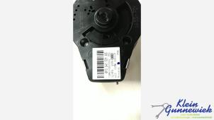 Begagnade Ljusbrytare Audi SQ5 Pris € 35,00 Marginaltabell erbjuds av Klein Gunnewiek Autodemontage & Motorentechniek