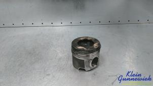 Begagnade Kolv Audi A4 Pris € 90,00 Marginaltabell erbjuds av Klein Gunnewiek Autodemontage & Motorentechniek