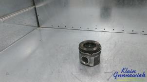 Gebruikte Zuiger Audi A4 Prijs € 90,00 Margeregeling aangeboden door Klein Gunnewiek Autodemontage & Motorentechniek