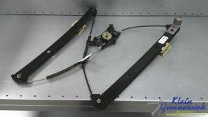 Begagnade Fönstermekanism, 4-dörrars, höger fram Audi SQ5 Pris € 45,00 Marginaltabell erbjuds av Klein Gunnewiek Autodemontage & Motorentechniek