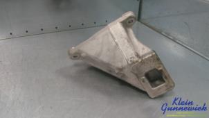 Begagnade Motorfäste BMW M5 Pris € 45,00 Marginaltabell erbjuds av Klein Gunnewiek Autodemontage & Motorentechniek