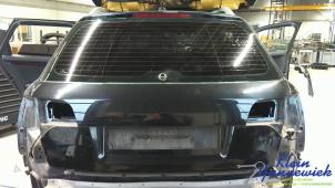 Używane Tylna klapa Audi A4 Cena € 75,00 Procedura marży oferowane przez Klein Gunnewiek Autodemontage & Motorentechniek