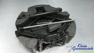 Begagnade Verktygssats Ford Focus Pris € 45,00 Marginaltabell erbjuds av Klein Gunnewiek Autodemontage & Motorentechniek