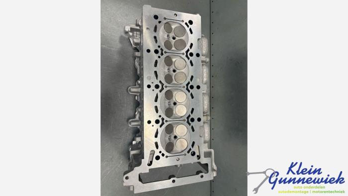 Topplock från en Mercedes B-Klasse 2018