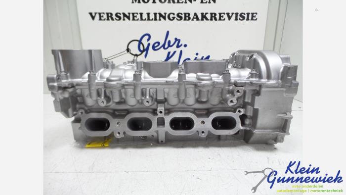 Topplock från en Mercedes B-Klasse 2018