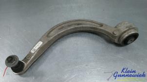 Begagnade Främre undre gaffelben, höger Audi S5 Pris € 80,00 Marginaltabell erbjuds av Klein Gunnewiek Autodemontage & Motorentechniek