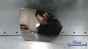 Begagnade Spegelglas, höger Volkswagen T-Roc Pris € 25,00 Marginaltabell erbjuds av Klein Gunnewiek Autodemontage & Motorentechniek