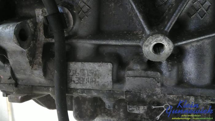 Motor från en BMW M5 2014