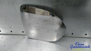 Begagnade Spegelglas, höger Volkswagen T-Roc Pris € 25,00 Marginaltabell erbjuds av Klein Gunnewiek Autodemontage & Motorentechniek