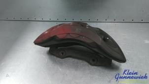 Begagnade Främre bromsok, höger Audi SQ7 Pris € 395,00 Marginaltabell erbjuds av Klein Gunnewiek Autodemontage & Motorentechniek