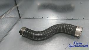 Begagnade Luftintagsslang BMW 5-Serie Pris € 75,00 Marginaltabell erbjuds av Klein Gunnewiek Autodemontage & Motorentechniek