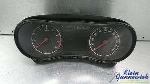 Gebruikte Instrumentenpaneel Opel Corsa Prijs € 125,00 Margeregeling aangeboden door Klein Gunnewiek Autodemontage & Motorentechniek