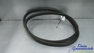 Begagnade Främre dörrtätning, 4-dörrars, vänster BMW 1-Serie Pris € 25,00 Marginaltabell erbjuds av Klein Gunnewiek Autodemontage & Motorentechniek