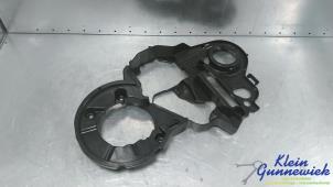 Begagnade Kamremsskydd Volvo V40 Pris € 25,00 Marginaltabell erbjuds av Klein Gunnewiek Autodemontage & Motorentechniek