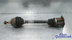 Gebruikte Aandrijfas links-voor Audi A6 Prijs € 55,00 Margeregeling aangeboden door Klein Gunnewiek Autodemontage & Motorentechniek