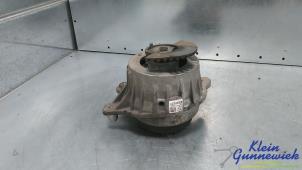 Gebruikte Motorsteun Mercedes C-Klasse Prijs € 30,00 Margeregeling aangeboden door Klein Gunnewiek Autodemontage & Motorentechniek