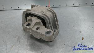 Begagnade Motorfäste Volkswagen Golf Pris € 25,00 Marginaltabell erbjuds av Klein Gunnewiek Autodemontage & Motorentechniek