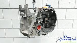Begagnade Växellåda Renault Megane Scenic Pris € 95,00 Marginaltabell erbjuds av Klein Gunnewiek Autodemontage & Motorentechniek