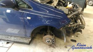 Begagnade Framskärm, höger Opel Corsa Pris € 35,00 Marginaltabell erbjuds av Klein Gunnewiek Autodemontage & Motorentechniek