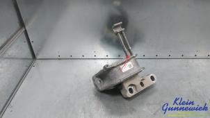 Gebruikte Motorsteun Volkswagen Touran Prijs € 35,00 Margeregeling aangeboden door Klein Gunnewiek Autodemontage & Motorentechniek