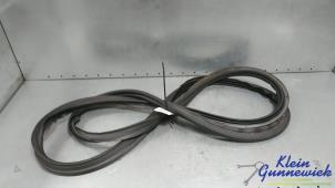 Begagnade Tätning, baklucka Audi SQ5 Pris € 30,00 Marginaltabell erbjuds av Klein Gunnewiek Autodemontage & Motorentechniek