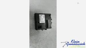 Gebruikte Centrale Deurvergrendelings Module Renault Clio Prijs € 75,00 Margeregeling aangeboden door Klein Gunnewiek Autodemontage & Motorentechniek