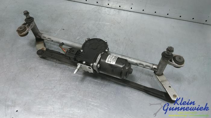 Ruitenwismotor+Mechaniek van een Skoda Rapid 2014