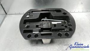 Begagnade Verktygssats Renault Captur Pris € 45,00 Marginaltabell erbjuds av Klein Gunnewiek Autodemontage & Motorentechniek