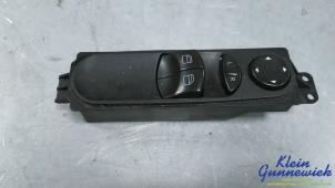 Gebruikte Combischakelaar ramen Volkswagen Crafter Prijs € 35,00 Margeregeling aangeboden door Klein Gunnewiek Autodemontage & Motorentechniek