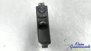 Gebruikte Combischakelaar ramen Volkswagen Crafter Prijs € 35,00 Margeregeling aangeboden door Klein Gunnewiek Autodemontage & Motorentechniek