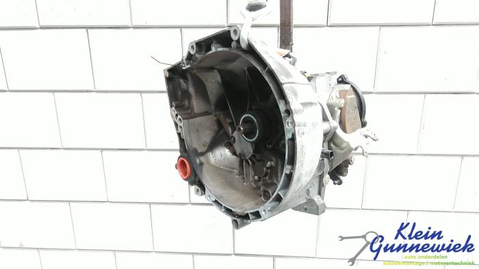 Versnellingsbak van een Ford Focus 2014