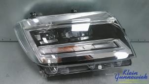 Nieuwe Koplamp rechts Volkswagen Crafter Prijs € 840,95 Inclusief btw aangeboden door Klein Gunnewiek Autodemontage & Motorentechniek