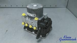 Gebruikte ABS Pomp Suzuki Swift Prijs € 245,00 Margeregeling aangeboden door Klein Gunnewiek Autodemontage & Motorentechniek