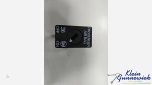 Używane Rózne Volkswagen E-Golf Cena € 20,00 Procedura marży oferowane przez Klein Gunnewiek Autodemontage & Motorentechniek