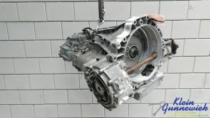 Używane Skrzynia biegów Audi A6 Cena € 1.395,00 Procedura marży oferowane przez Klein Gunnewiek Autodemontage & Motorentechniek