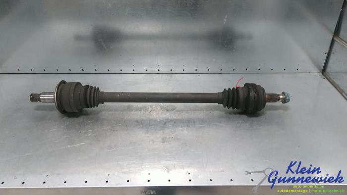 Drivaxel, höger bak från en Mercedes C-Klasse 2014