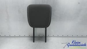 Gebruikte Hoofdsteun Renault Zoe Prijs € 35,00 Margeregeling aangeboden door Klein Gunnewiek Autodemontage & Motorentechniek