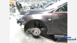 Gebruikte Spatbord links-voor Opel Insignia Prijs € 75,00 Margeregeling aangeboden door Klein Gunnewiek Autodemontage & Motorentechniek