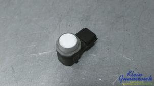 Gebruikte Sensor PDC Renault Zoe Prijs € 25,00 Margeregeling aangeboden door Klein Gunnewiek Autodemontage & Motorentechniek