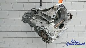 Używane Skrzynia biegów Audi A6 Cena € 1.395,00 Procedura marży oferowane przez Klein Gunnewiek Autodemontage & Motorentechniek